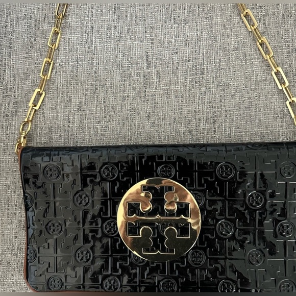 Tory Burch oversized clutch brown & black shoulder bag. $95 $300 - Picture 4 of 10